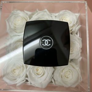 CHANEL lip balm & powder duo